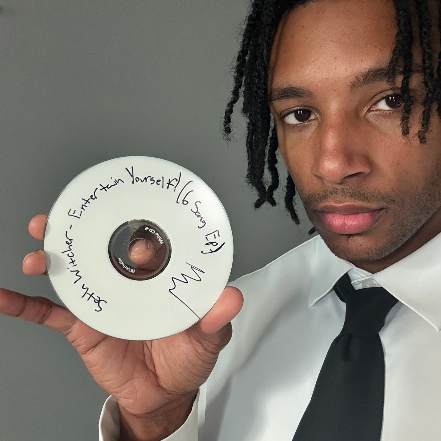 Entertain Yourself! EP *CD*